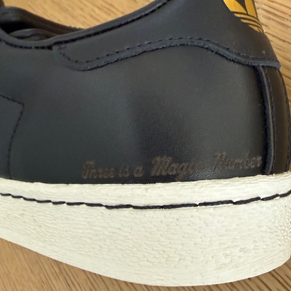 Rare Girl Skateboard x Adidas Superstar sz9 Black - Picture 5 of 10